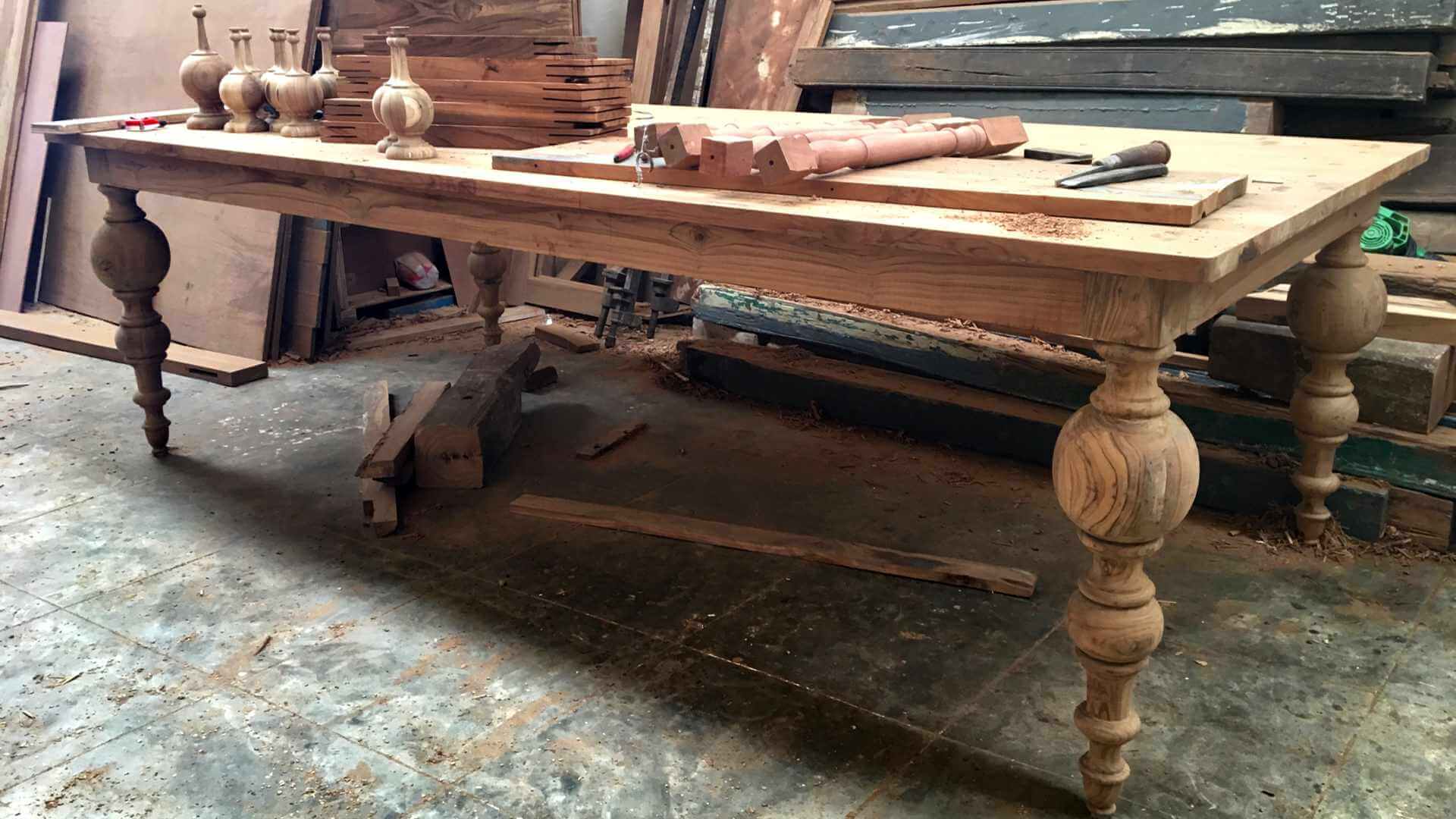 Recycled-wood Dining Table: The Turkman